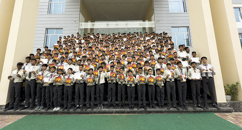 Award Ceremony & Motivational Seminar.