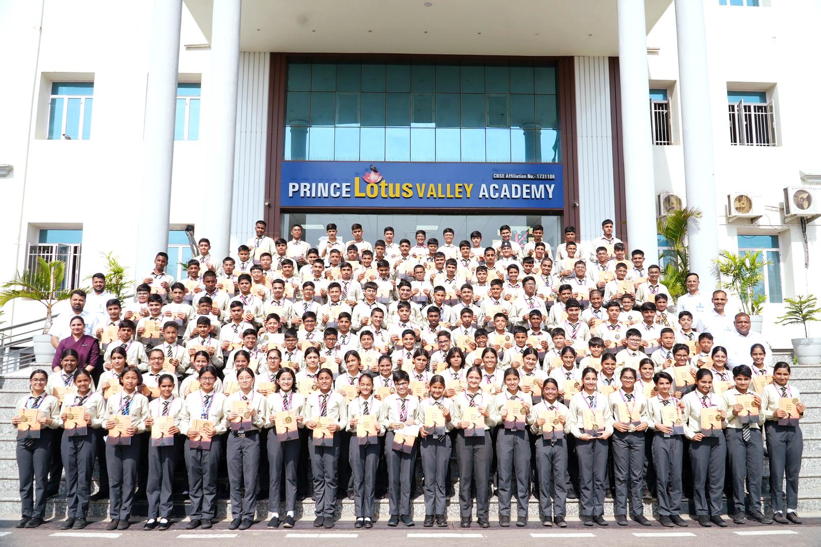 Award Ceremony & Motivational Seminar